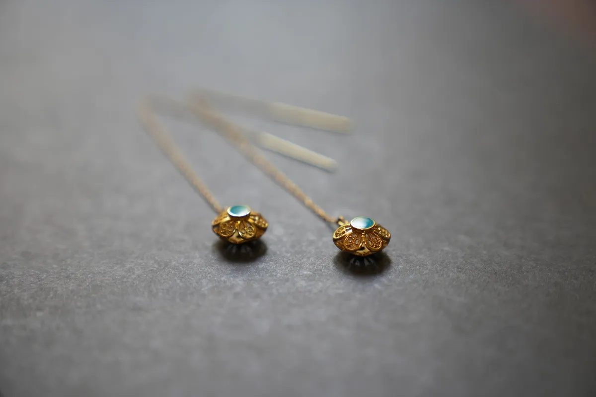 Gold vermeil, gold-plated, gold-filled: what the labels really mean